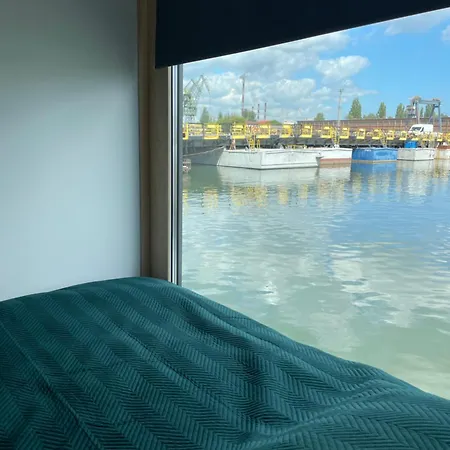 Widoki 1 The Unique Waterfront House Гданьск