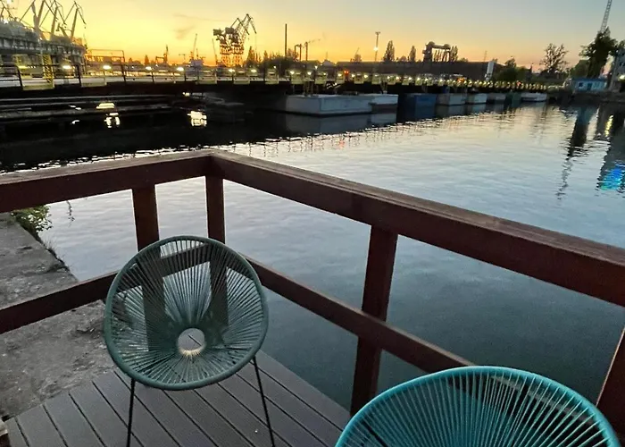 Widoki 1 The Unique Waterfront House * Danzica