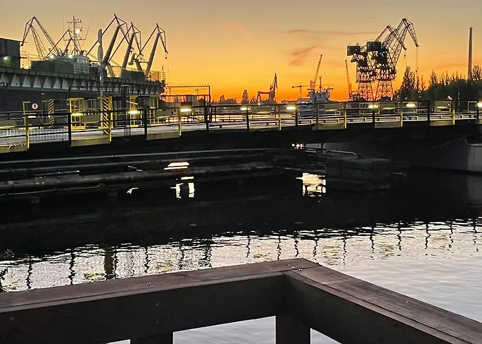 Widoki 1 The Unique Waterfront House Gdansk