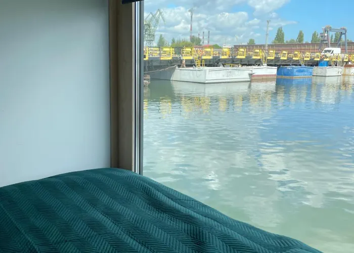 Widoki 1 The Unique Waterfront House Gdansk